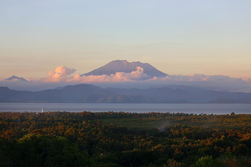 Вилла 353 Degrees North Нуса-Лембонган Номер фото
